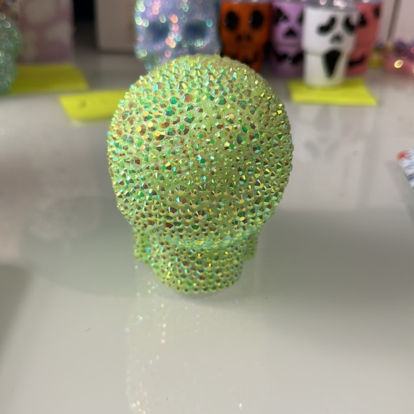 Bling Skeleton - Picture 3 of 4